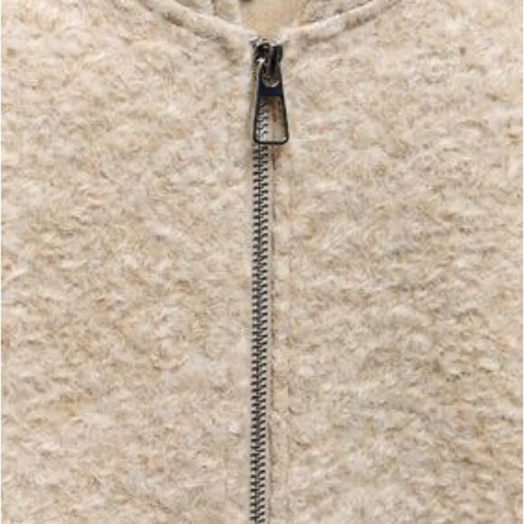 ZARA BLOGGER FAVORITE OVERSIZED BOUCLE BOMBER - Picture 12 of 13